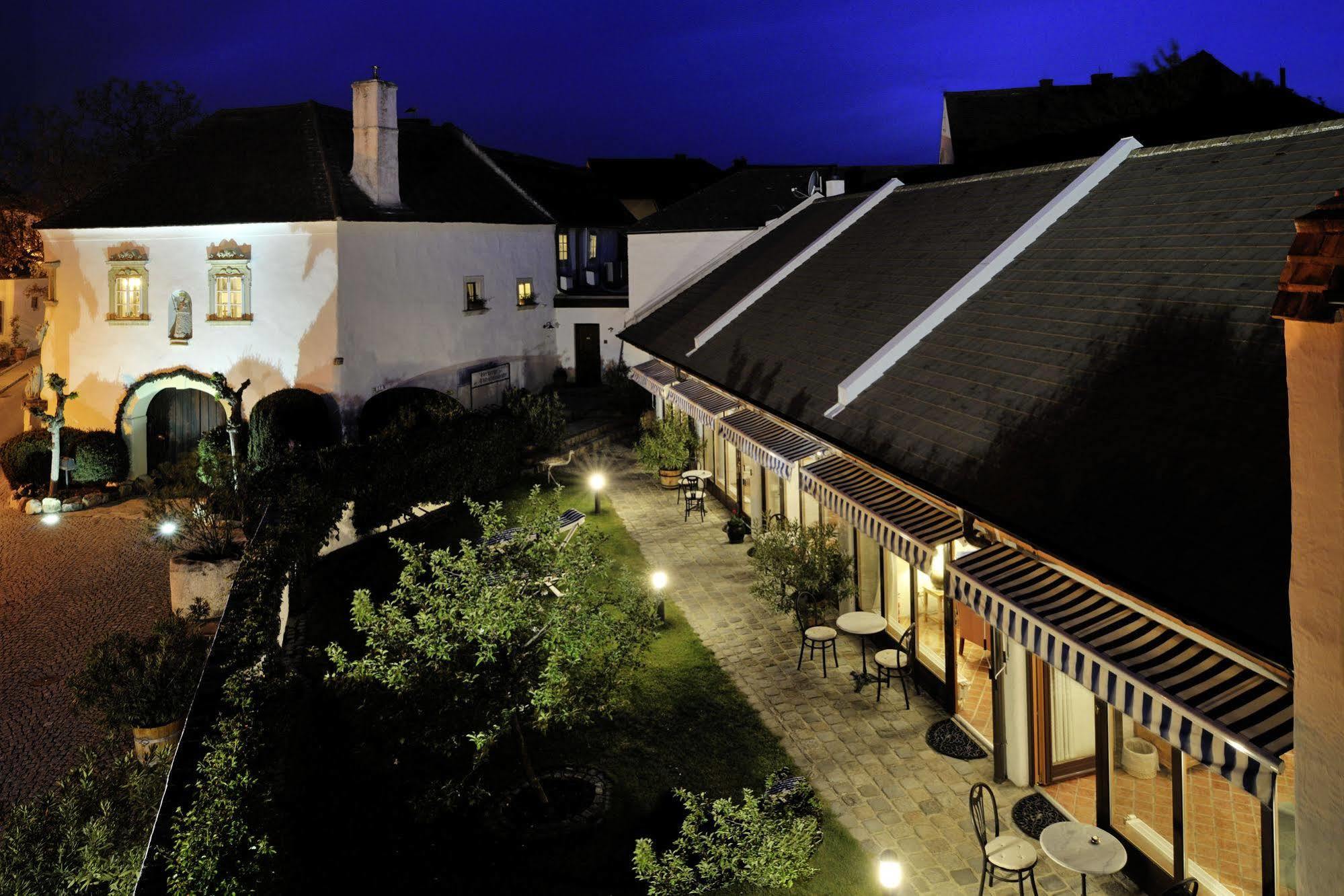 Herberge An Der Nikolauszeche พูร์บาค อัม นอยซีดเลอร์เซ ภายนอก รูปภาพ